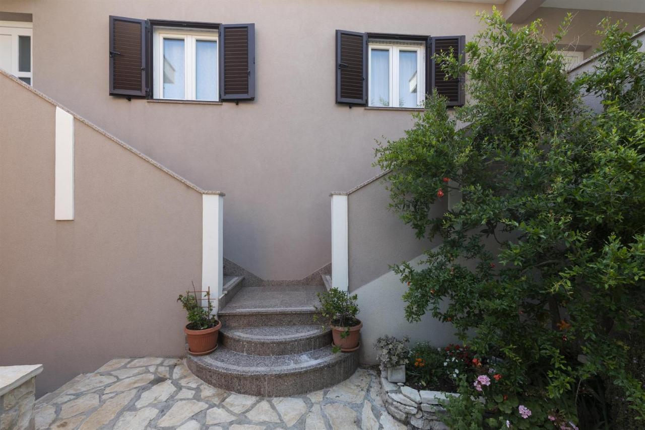 Apartments Max Razanac Exterior photo